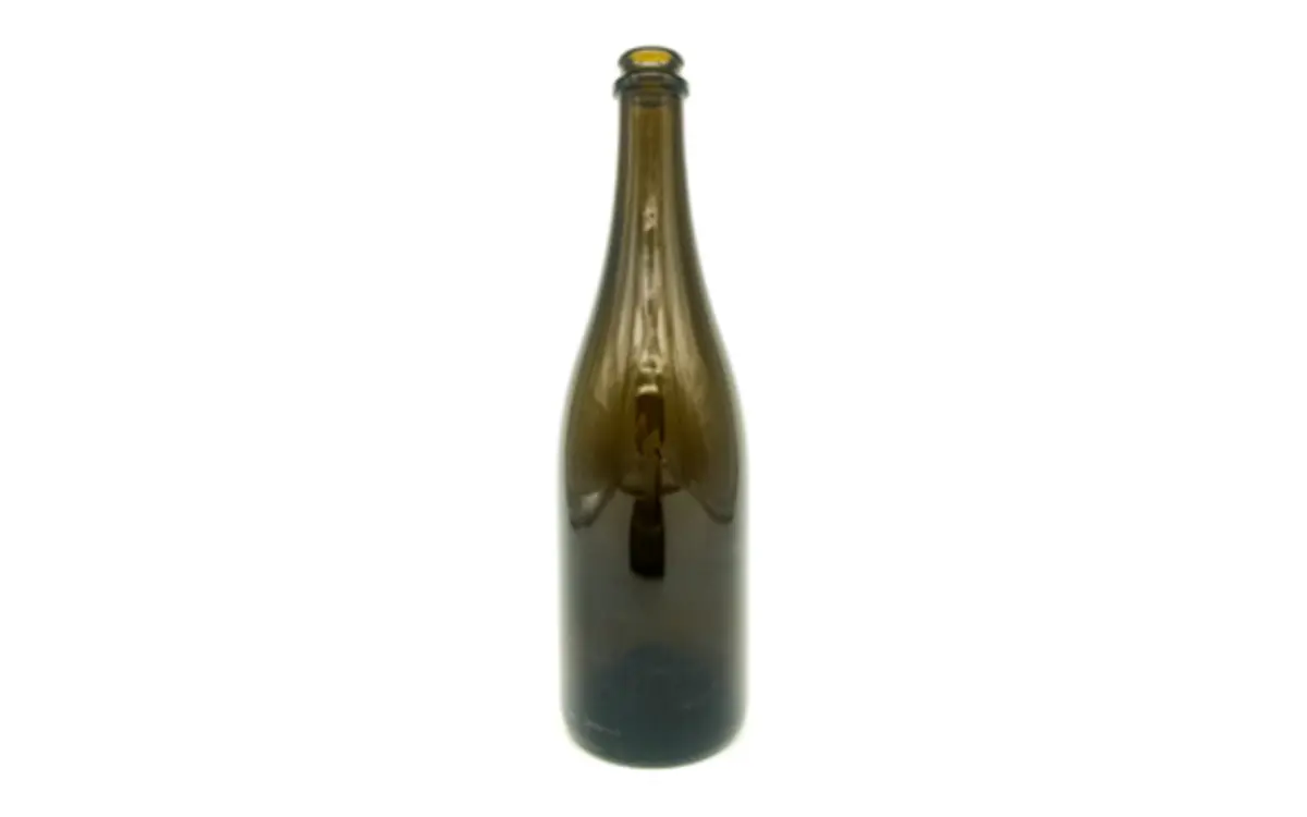 2508 750 mL wine bottle